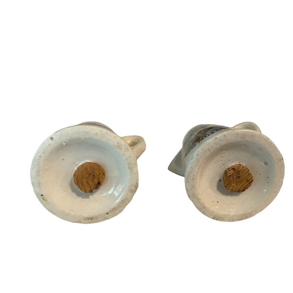 Vintage Niagara Falls Canada Mini Pitcher Salt & Pepper Shakers - Picture 5 of 6